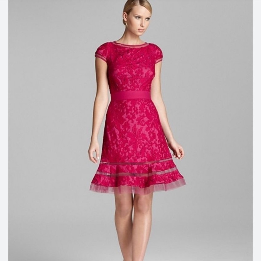 Gorgeous Tadashi Shoji Magenta Cap Sleeve Lace Fit & Flare Midi Dress Size 6